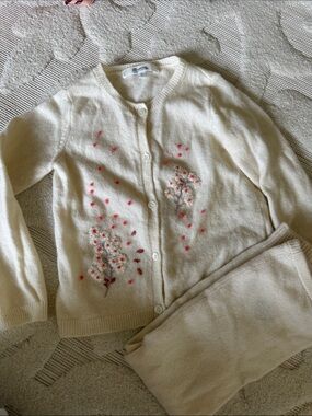 Cashmere Bonpoint Cream Embroidered Button-Front Cardigan